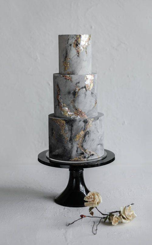 marble wedding cake.jpg